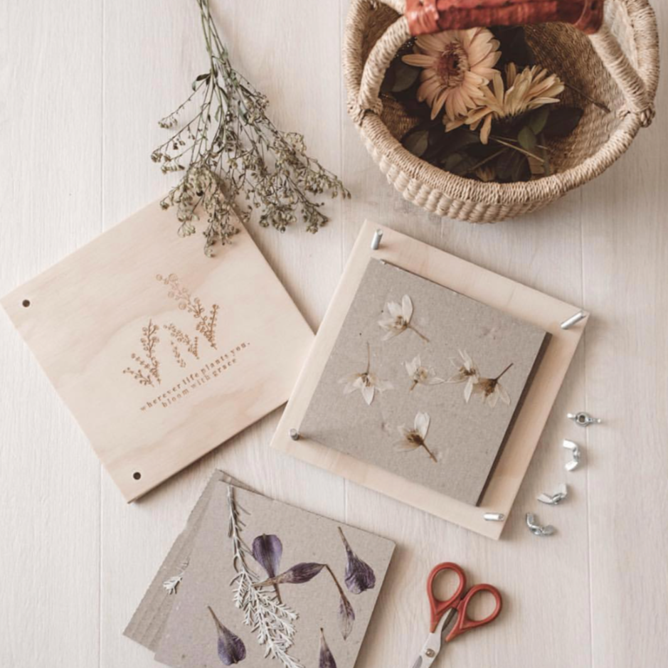 Etched Personalised Flower Press
